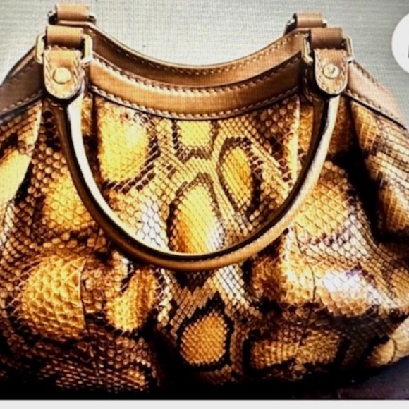 Gucci Large Sukey Python Leather!!! EXCELLENT CONDITION!! AMAZING PRICE!!!! - Picture 1 of 16
